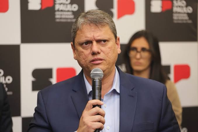 Tarcísio de Freitas se filiará ao PL, diz presidente do partido